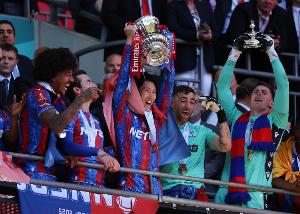 羡慕！7名日本旅欧球员拿顶级赛事冠军，镰田大地足总杯&amp;两人MVP